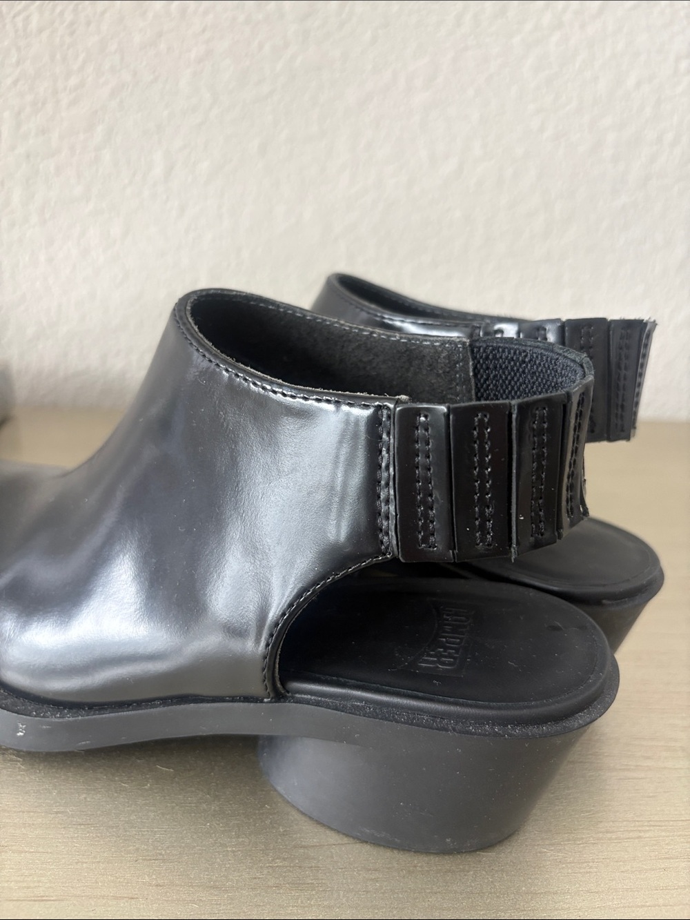 Camper Black Leather Slingback Ankle Shoes
Runs big, worn once only but too big. - Picture 4 of 8